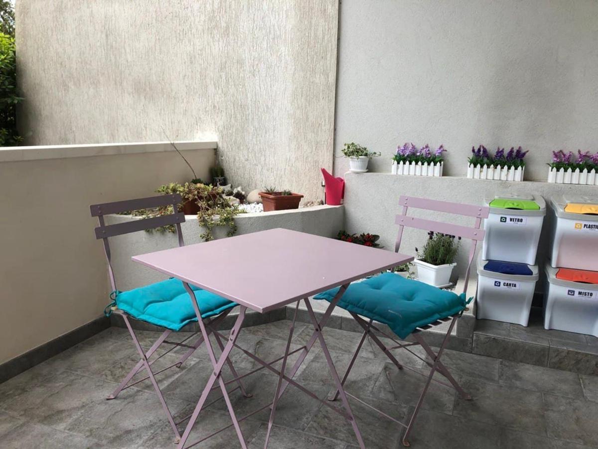 Dea Del Salento Apartamento Lecce Exterior foto