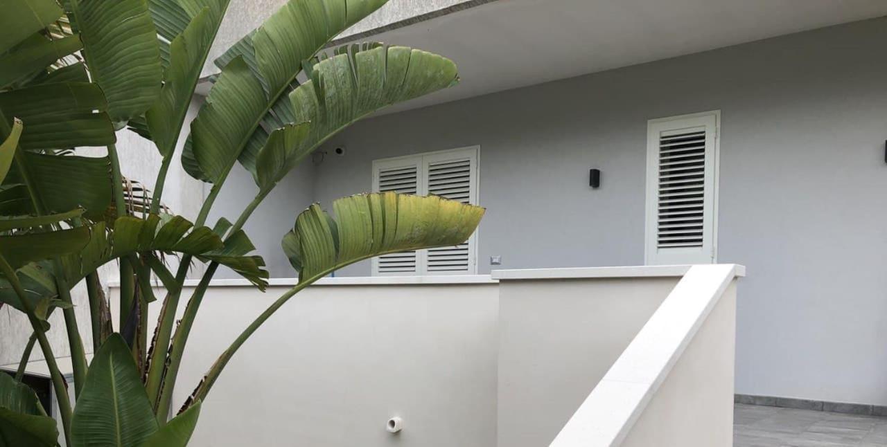 Dea Del Salento Apartamento Lecce Exterior foto